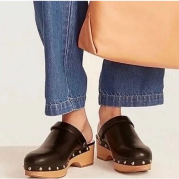 J.Crew Convertible leather clogs black Sz 5 preppy Boho festival Wood Sole Shoe - Picture 1 of 13
